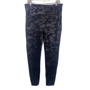 SPANX Camouflage Leggings Black Faux Leather Shapewear Plus Size 2X